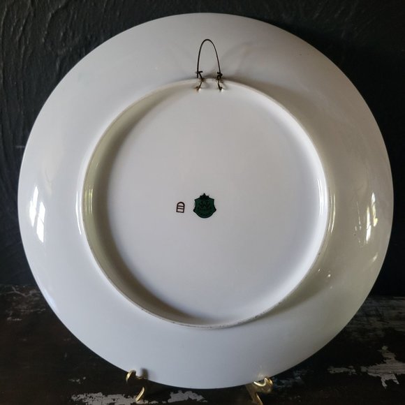 Large Vtg Dog Plate STW Bavaria Germany Pointer Hunting Pheasant Gold Gilt Blue - Picture 3 of 4